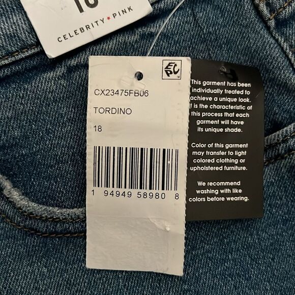 🆕Celebrity Pink TORDINO Women's Hi-Rise Relaxed Straight Leg Jeans size 18 - Picture 10 of 10